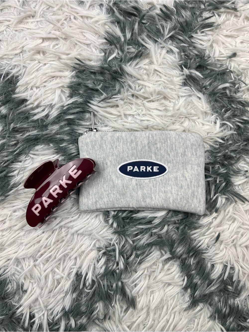 PARKE hair Claw Clip Port Rose with zip bag